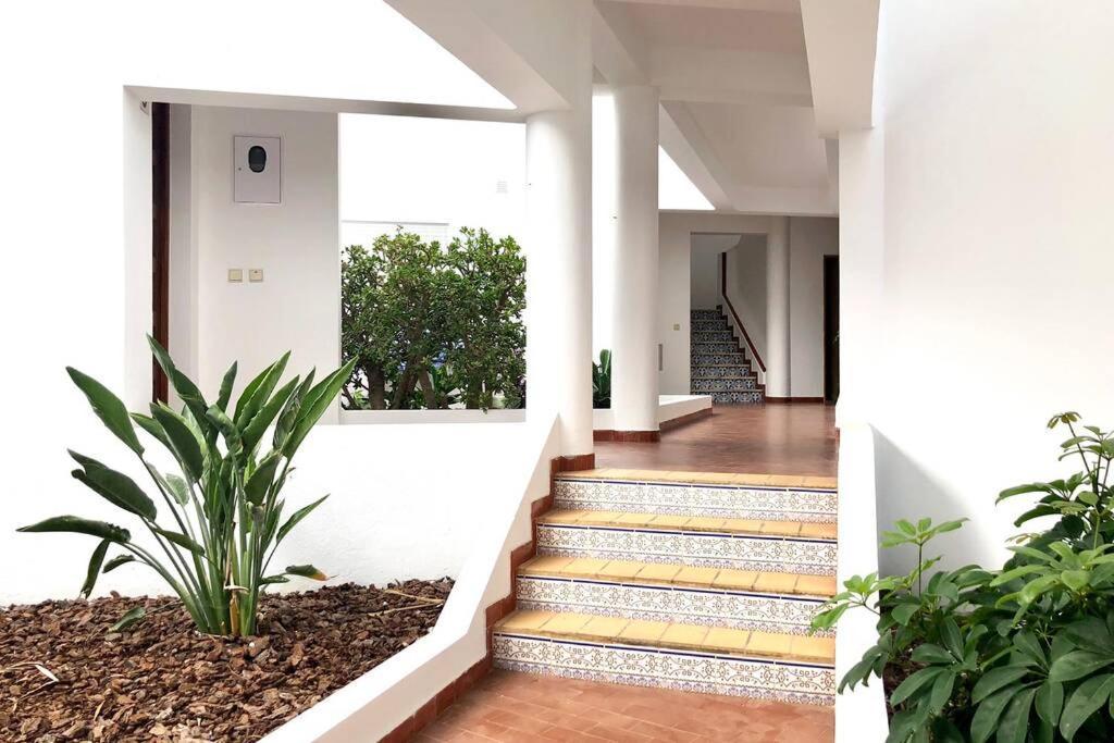 Appartement + Proche Avec Piscine